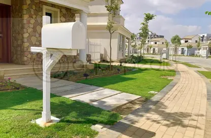 Townhouse - 4 Bedrooms - 4 Bathrooms for sale in Mountain View iCity - 5th Settlement Compounds - The 5th Settlement - New Cairo City - Cairo