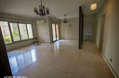 شقة - 2 غرف نوم - 2 حمامات للايجار في فيلدج جيت - المستثمرين الجنوبية - مدينة القاهرة الجديدة - القاهرة