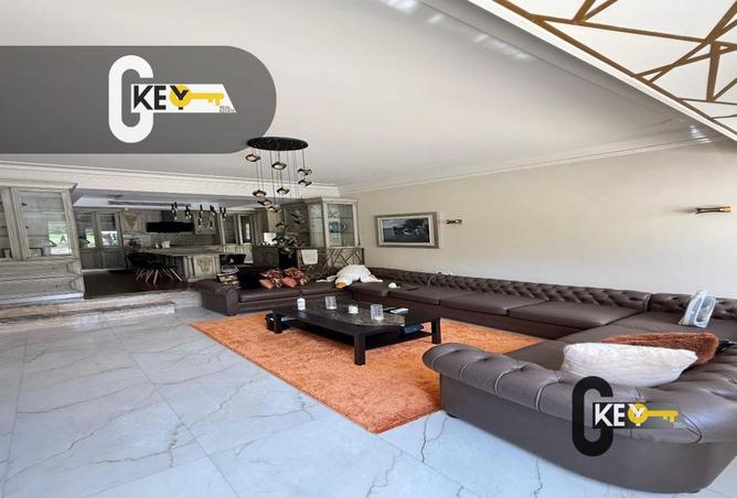 90998389 - Property Image 2