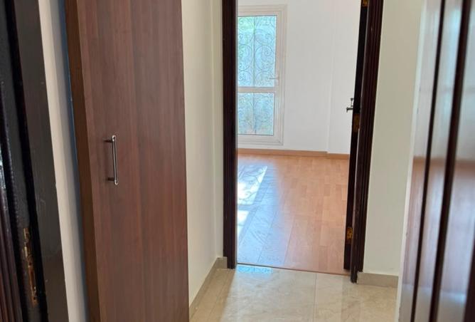 98010058 - Property Image 3