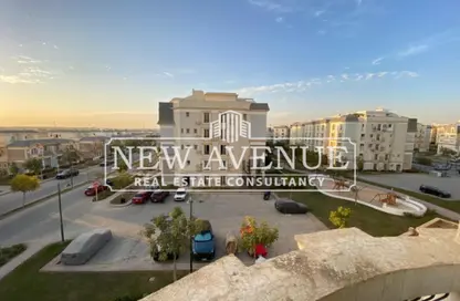 Apartment - 2 Bedrooms - 2 Bathrooms for sale in Mountain View Hyde Park - 5th Settlement Compounds - The 5th Settlement - New Cairo City - Cairo