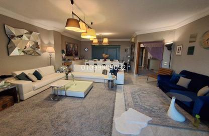 Apartment - 3 - 3 for sale in Mohamed Maraashly St. - Zamalek - Cairo