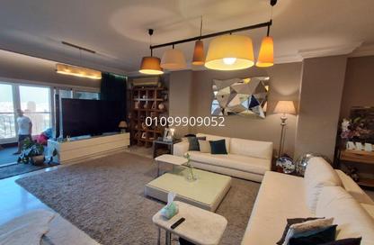 Apartment - 3 - 3 for sale in Mohamed Maraashly St. - Zamalek - Cairo