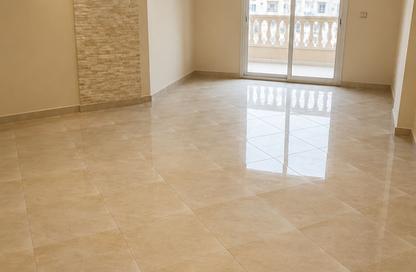 Apartment - 4 Bedrooms - 2 Bathrooms for rent in North Lotus - El Lotus - New Cairo City - Cairo