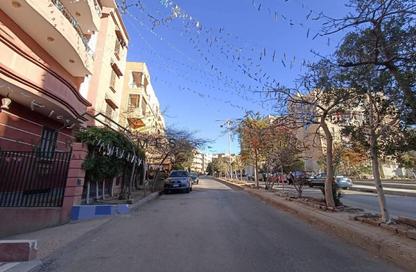 شقة - 2 غرف نوم - 1 حمام للبيع في الحي الحادي عشر - الشيخ زايد - الجيزة
