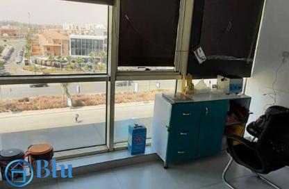 Office Space - Studio - 2 Bathrooms for rent in North Plus Mall - North Teseen St. - The 5th Settlement - New Cairo City - Cairo