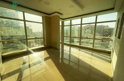 Office Space - 5 Bedrooms - 4 Bathrooms for rent in Al Laselky St. - El Laselky - New Maadi - Hay El Maadi - Cairo