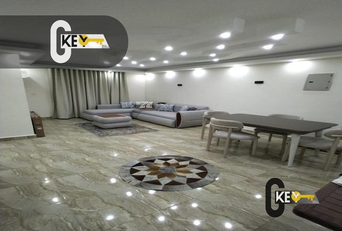 57743834 - Property Main Image