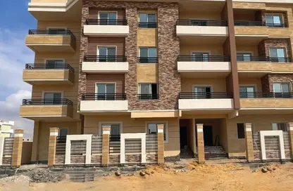 Apartment - 3 Bedrooms - 3 Bathrooms for sale in Bait Alwatan - The 5th Settlement - New Cairo City - Cairo