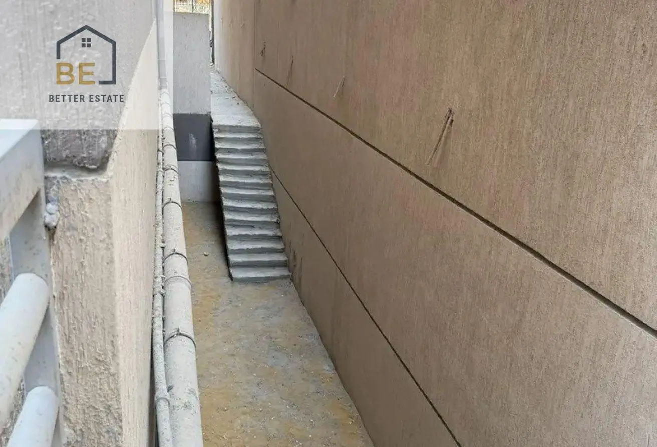 98542573 - Property Main Image