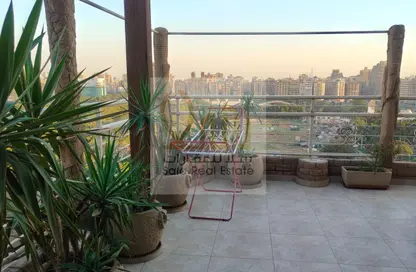 شقة - 2 غرف نوم - 3 حمامات للبيع في شارع نادي الصيد - الدقي - الجيزة شقة - 2 غرف نوم - 3 حمامات للبيع في شارع نادي الصيد - الدقي - الجيزة