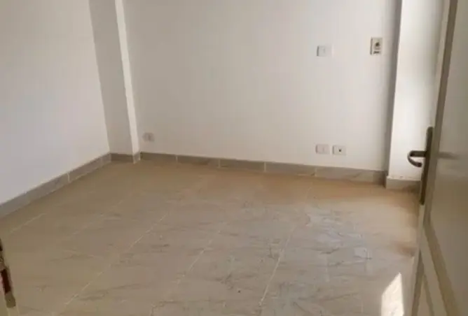 111587813 - Property Image 3