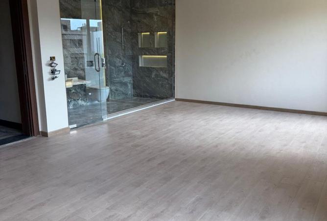 8572169 - Property Image 2