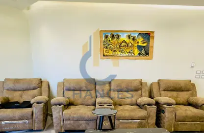 Apartment - 2 Bedrooms - 2 Bathrooms for sale in Park Corner - Hyde Park - New Cairo City - Cairo