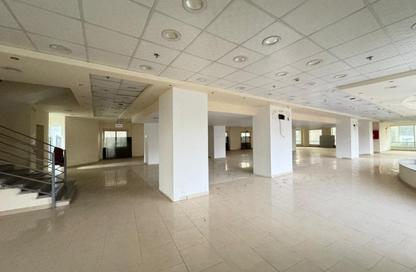 Whole Building - Studio - 2 Bathrooms for rent in One Ninety Mall - South Teseen St. - The 5th Settlement - New Cairo City - Cairo