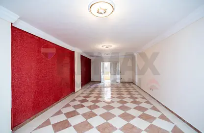 Apartment - 3 Bedrooms - 1 Bathroom for rent in Waboor Elmayah - Hay Wasat - Alexandria