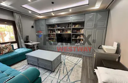 Apartment - 3 Bedrooms - 3 Bathrooms for rent in The Courtyards - Sheikh Zayed Compounds - Sheikh Zayed City - Giza