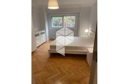 Apartment - 2 Bedrooms - 3 Bathrooms for rent in Ismail Mohamed St. - Zamalek - Cairo