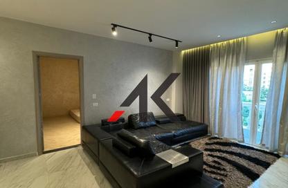 Apartment - Studio - 2 Bathrooms for rent in Garden Residence - Hyde Park - New Cairo City - Cairo