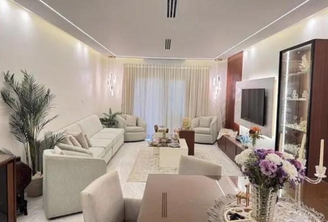 100363515 - Property Image 2