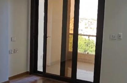 Apartment - 2 Bedrooms - 2 Bathrooms for rent in Waterway East - The 5th Settlement - New Cairo City - Cairo