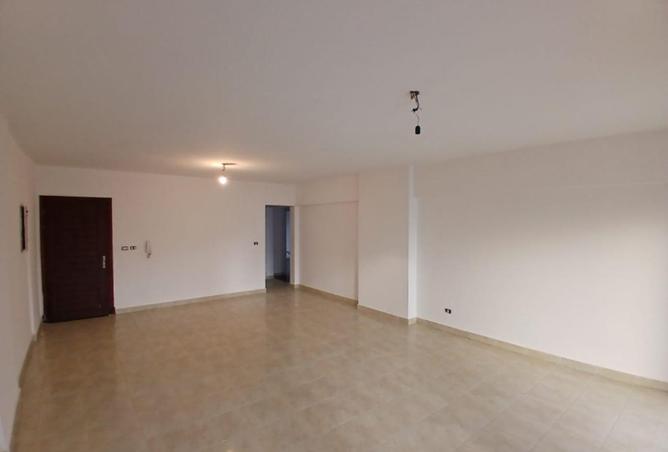 8591435 - Property Image 2