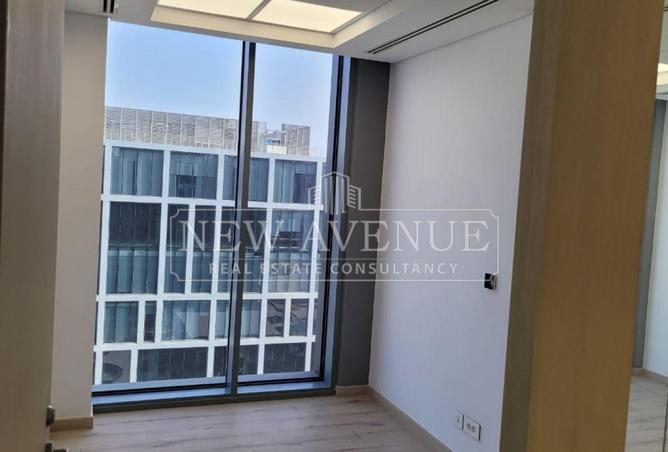 97710989 - Property Image 3