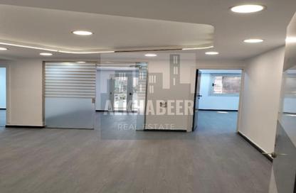 Office Space - 4 Bedrooms - 2 Bathrooms for rent in Gameat Al Dewal Al Arabeya St. - Mohandessin - Giza