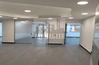 Office Space - 4 Bedrooms - 2 Bathrooms for rent in Gameat Al Dewal Al Arabeya St. - Mohandessin - Giza