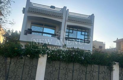 Villa - 3 Bedrooms - 3 Bathrooms for sale in Gawharat Al Shorouk - 5th District - Shorouk City - Cairo