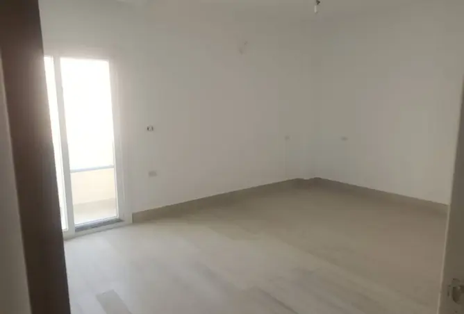 120880586 - Property Image 2