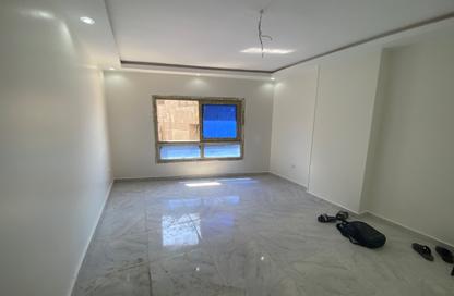 Office Space - Studio - 1 Bathroom for rent in King Faisal St. - El Talbia - Faisal - Hay El Haram - Giza