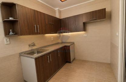 Penthouse - 2 Bedrooms - 1 Bathroom for sale in Hadayek Al Mohandessin - 4th District - Sheikh Zayed City - Giza Penthouse - 2 Bedrooms - 1 Bathroom for sale in Hadayek Al Mohandessin - 4th District - Sheikh Zayed City - Giza