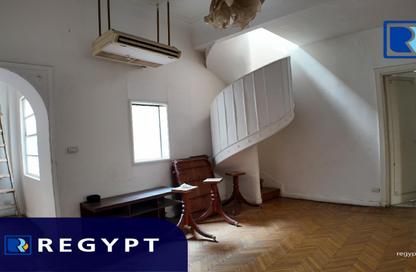 Office Space - 4 Bedrooms - 2 Bathrooms for rent in Al Malek El Fadl St. - Zamalek - Cairo