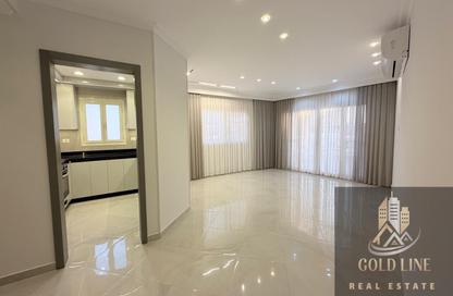 Apartment - 3 Bedrooms - 2 Bathrooms for rent in Al Gezira St. - South Investors Area - New Cairo City - Cairo