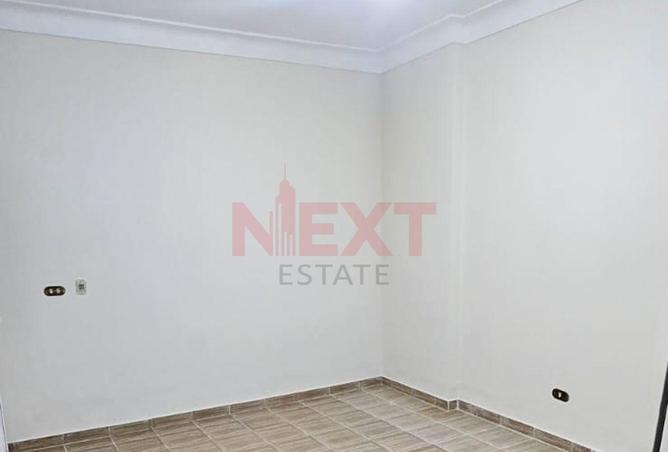 83406178 - Property Image 3