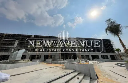 Office Space - Studio - 2 Bathrooms for rent in Lake View Residence - 5th Settlement Compounds - The 5th Settlement - New Cairo City - Cairo