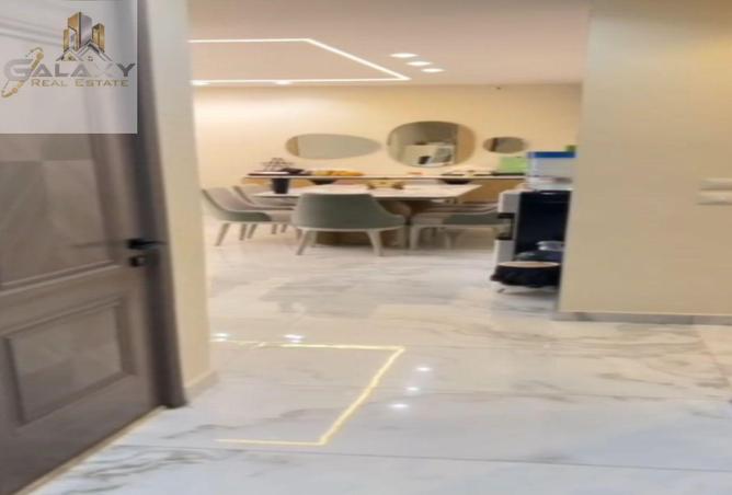 82093973 - Property Image 3