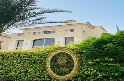 فيلا - 4 غرف نوم - 4 حمامات للبيع في الباتيو 5 ايست - الباتيو - كمبوندات الشروق - مدينة الشروق - القاهرة