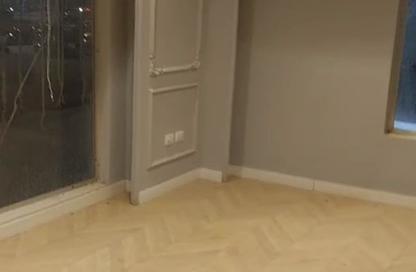 Office Space - Studio - 1 Bathroom for rent in Omar Khorshid St. - El Banafseg 10 - El Banafseg - New Cairo City - Cairo