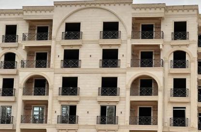 Apartment - 3 Bedrooms - 3 Bathrooms for sale in Green City - 6 October City - Giza