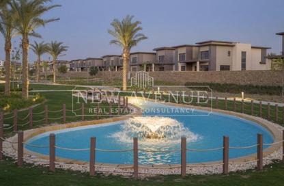 Villa - 4 Bedrooms - 4 Bathrooms for sale in Swan Lake Residence - 5th Settlement Compounds - The 5th Settlement - New Cairo City - Cairo