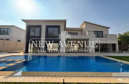 Villa - 5 Bedrooms - 6 Bathrooms for sale in Swan Lake Katameya - The 1st Settlement - New Cairo City - Cairo