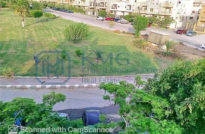 شقة - 3 غرف نوم - 2 حمامات للبيع في شرق الاكاديمية - مدينة القاهرة الجديدة - القاهرة