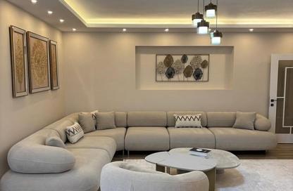 شقة - 3 غرف نوم - 3 حمامات للبيع في يو وان - كمبوندات الشيخ زايد - الشيخ زايد - الجيزة