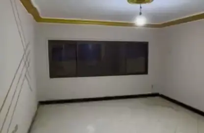 شقة - 3 غرف نوم - 2 حمامات للايجار في شارع عباس العقاد - المنطقة الأولى - مدينة نصر - القاهرة