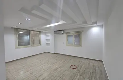 Office Space - Studio - 3 Bathrooms for rent in Zahraa El Maadi - Hay El Maadi - Cairo