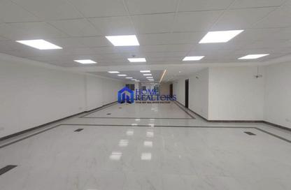 Office Space - Studio - 2 Bathrooms for rent in Cornish El Nile St. - Maadi - Hay El Maadi - Cairo