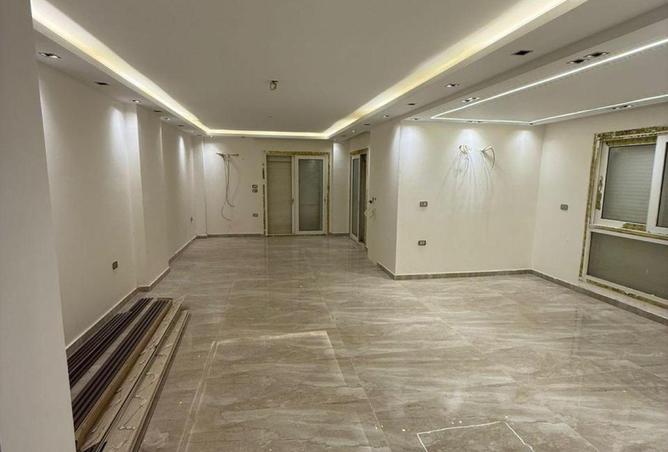 56499131 - Property Main Image