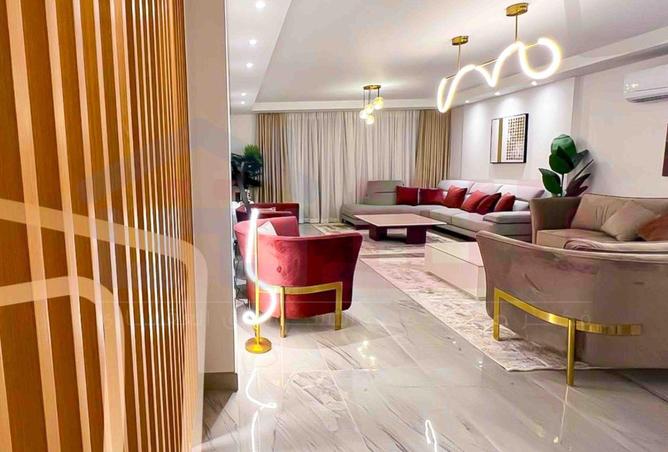 8701697 - Property Image 2